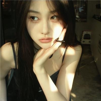 妇女是英雄封面
