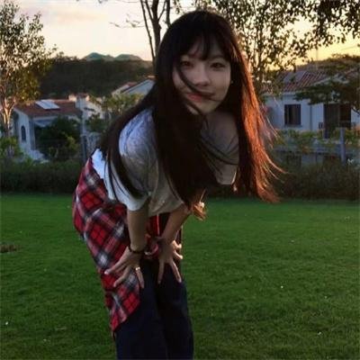 月亮湾的笑声封面